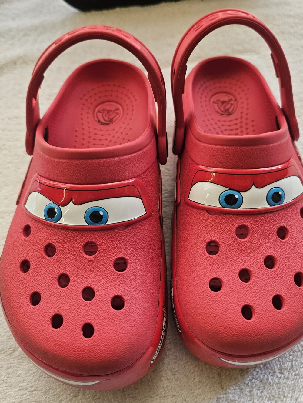Crocs Disney Pixar Cars Lightning McQueen Clogs Red Kids Size 13 C13 Viral..